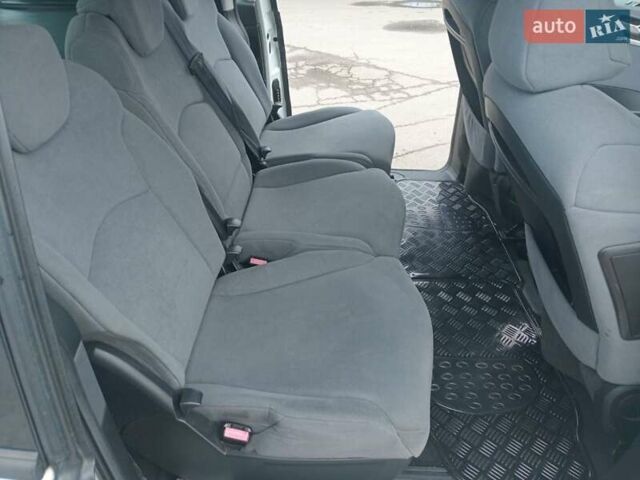 Белый Фиат Улиси, объемом двигателя 2.18 л и пробегом 305 тыс. км за 7000 $, фото 12 на Automoto.ua