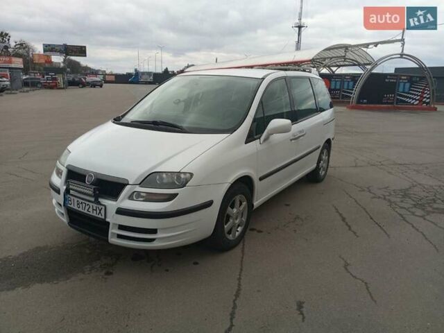 Белый Фиат Улиси, объемом двигателя 2.18 л и пробегом 305 тыс. км за 7000 $, фото 2 на Automoto.ua