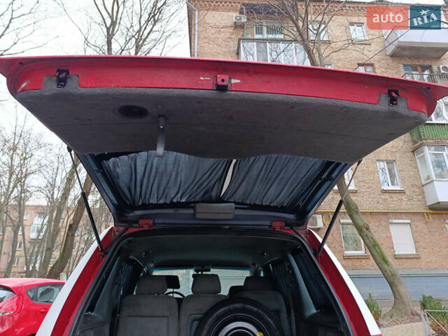 Красный Фиат Улиси, объемом двигателя 2 л и пробегом 220 тыс. км за 2999 $, фото 24 на Automoto.ua