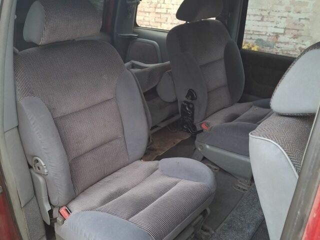 Красный Фиат Улиси, объемом двигателя 2 л и пробегом 360 тыс. км за 2000 $, фото 3 на Automoto.ua