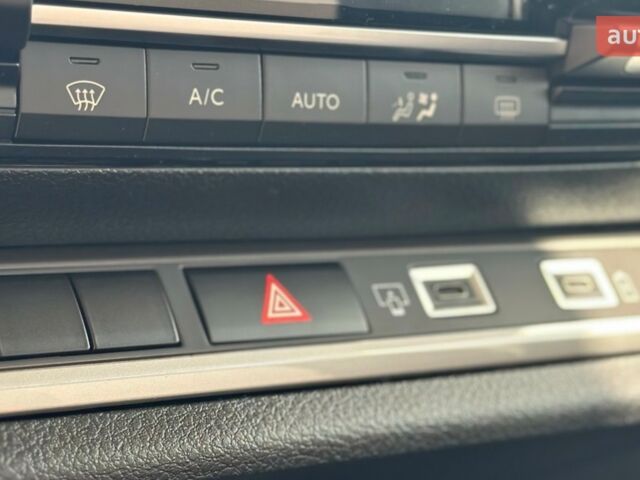 Фиат Улиси, объемом двигателя 2 л и пробегом 0 тыс. км за 45236 $, фото 15 на Automoto.ua