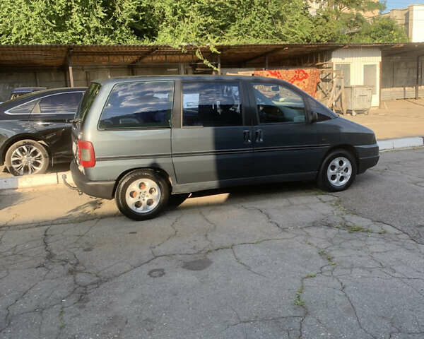 Серый Фиат Улиси, объемом двигателя 2 л и пробегом 380 тыс. км за 3800 $, фото 4 на Automoto.ua