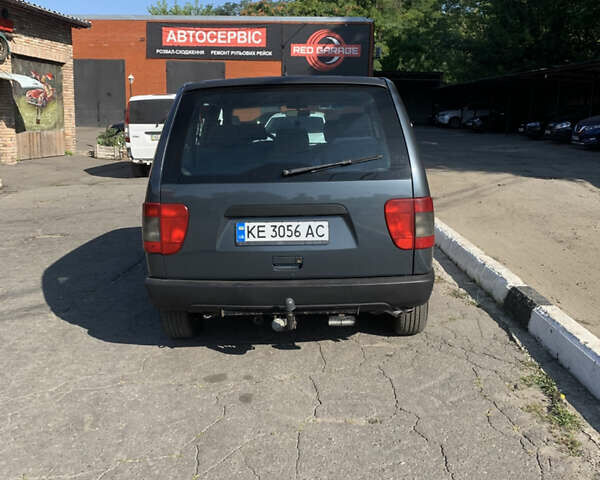 Серый Фиат Улиси, объемом двигателя 2 л и пробегом 380 тыс. км за 3800 $, фото 15 на Automoto.ua