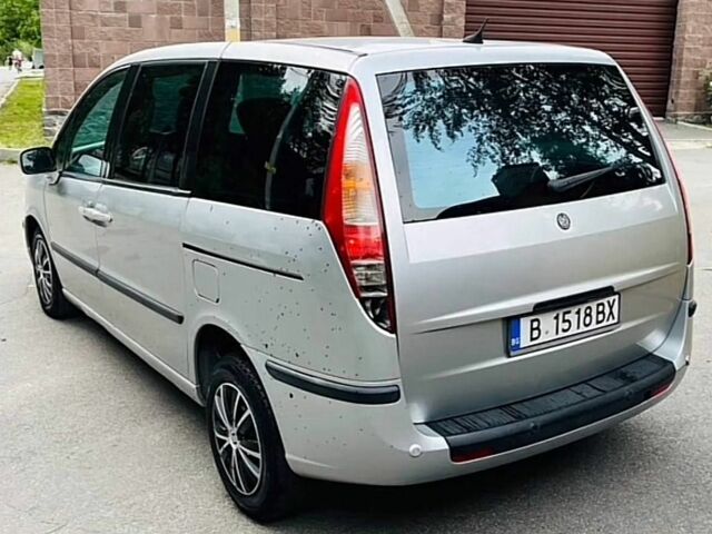Серый Фиат Улиси, объемом двигателя 0 л и пробегом 189 тыс. км за 2250 $, фото 6 на Automoto.ua