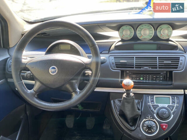 Сірий Фіат Улісе, об'ємом двигуна 2 л та пробігом 394 тис. км за 4700 $, фото 17 на Automoto.ua