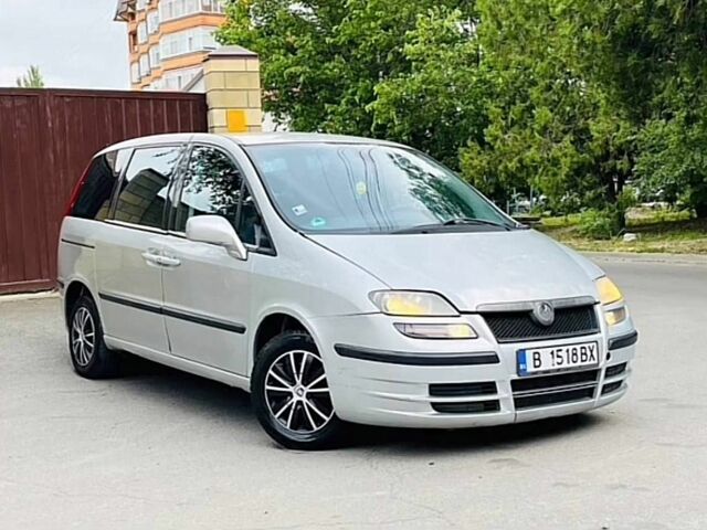 Серый Фиат Улиси, объемом двигателя 0 л и пробегом 189 тыс. км за 2250 $, фото 3 на Automoto.ua