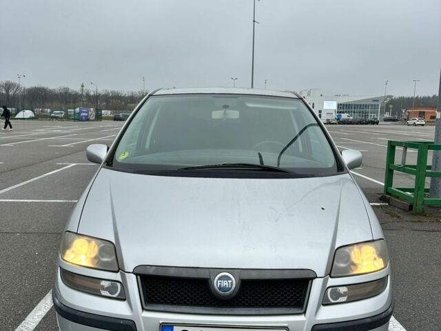 Серый Фиат Улиси, объемом двигателя 2 л и пробегом 290 тыс. км за 1600 $, фото 1 на Automoto.ua