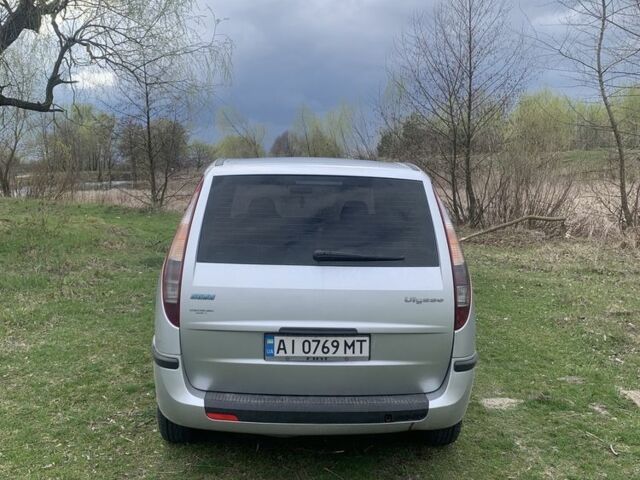 Сірий Фіат Улісе, об'ємом двигуна 2 л та пробігом 320 тис. км за 4600 $, фото 1 на Automoto.ua