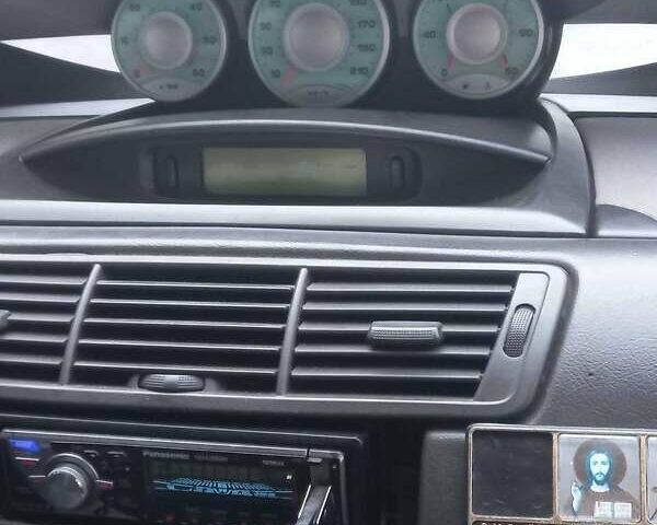 Серый Фиат Улиси, объемом двигателя 2.2 л и пробегом 250 тыс. км за 4700 $, фото 4 на Automoto.ua