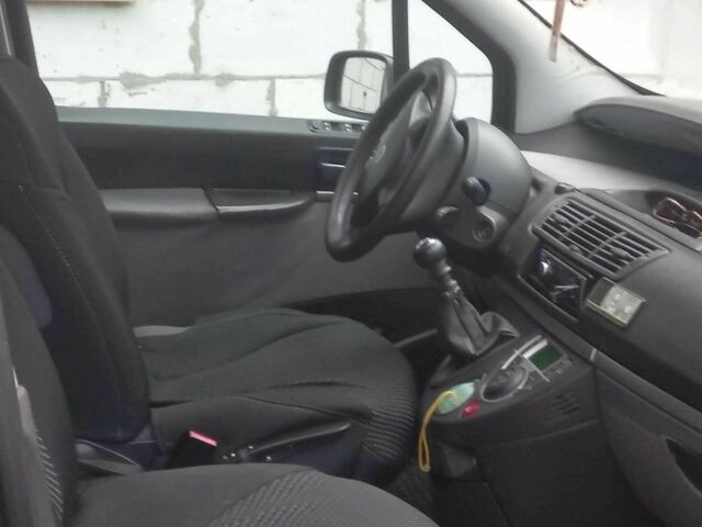 Сірий Фіат Улісе, об'ємом двигуна 2.2 л та пробігом 250 тис. км за 4700 $, фото 3 на Automoto.ua