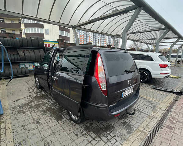 Серый Фиат Улиси, объемом двигателя 2.18 л и пробегом 260 тыс. км за 5900 $, фото 6 на Automoto.ua