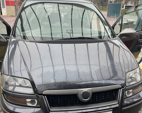 Серый Фиат Улиси, объемом двигателя 2.18 л и пробегом 260 тыс. км за 5900 $, фото 27 на Automoto.ua