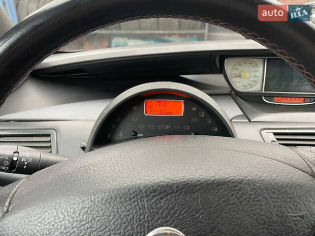 Серый Фиат Улиси, объемом двигателя 2.18 л и пробегом 260 тыс. км за 5900 $, фото 9 на Automoto.ua