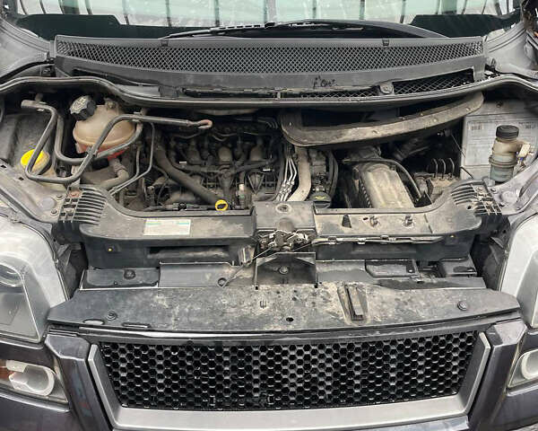 Серый Фиат Улиси, объемом двигателя 2.18 л и пробегом 260 тыс. км за 5900 $, фото 12 на Automoto.ua