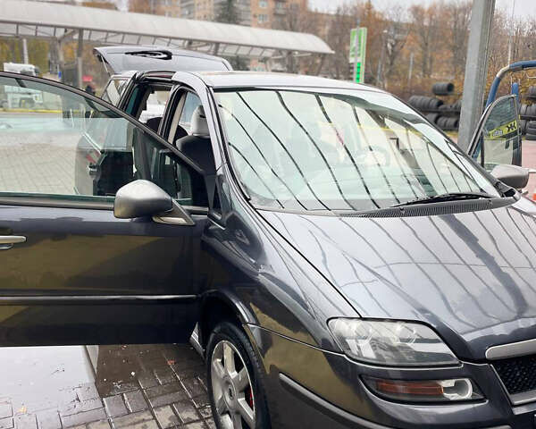 Серый Фиат Улиси, объемом двигателя 2.18 л и пробегом 260 тыс. км за 5900 $, фото 25 на Automoto.ua