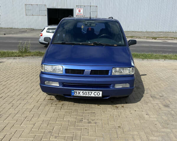 Синій Фіат Улісе, об'ємом двигуна 2 л та пробігом 272 тис. км за 2500 $, фото 2 на Automoto.ua