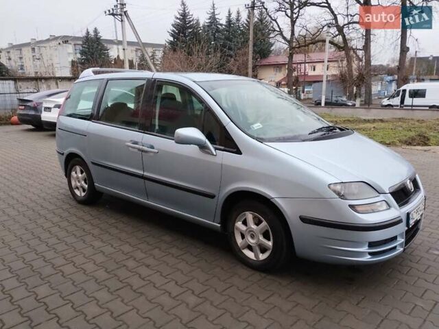Синий Фиат Улиси, объемом двигателя 2.18 л и пробегом 275 тыс. км за 3600 $, фото 2 на Automoto.ua