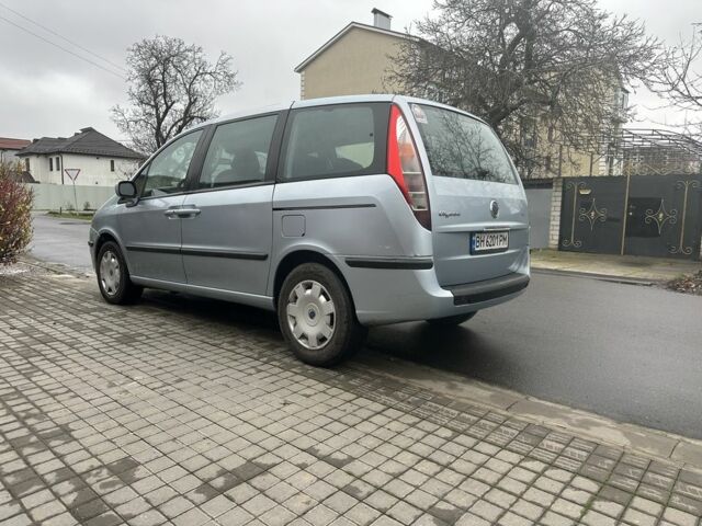 Синий Фиат Улиси, объемом двигателя 2 л и пробегом 180 тыс. км за 3650 $, фото 7 на Automoto.ua