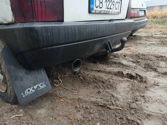 Белый Фиат Уно, объемом двигателя 1.2 л и пробегом 170 тыс. км за 260 $, фото 2 на Automoto.ua