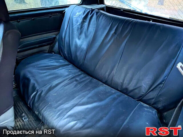 Черный Фиат Уно, объемом двигателя 1 л и пробегом 362 тыс. км за 750 $, фото 8 на Automoto.ua