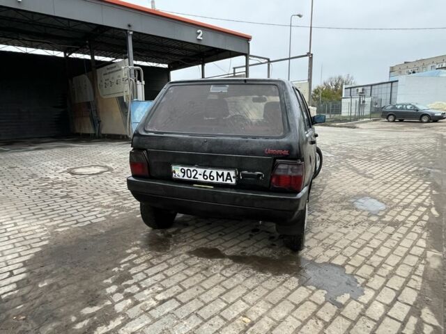 Чорний Фіат Уно, об'ємом двигуна 1.3 л та пробігом 259 тис. км за 381 $, фото 5 на Automoto.ua