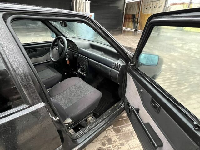 Чорний Фіат Уно, об'ємом двигуна 1.3 л та пробігом 259 тис. км за 381 $, фото 7 на Automoto.ua