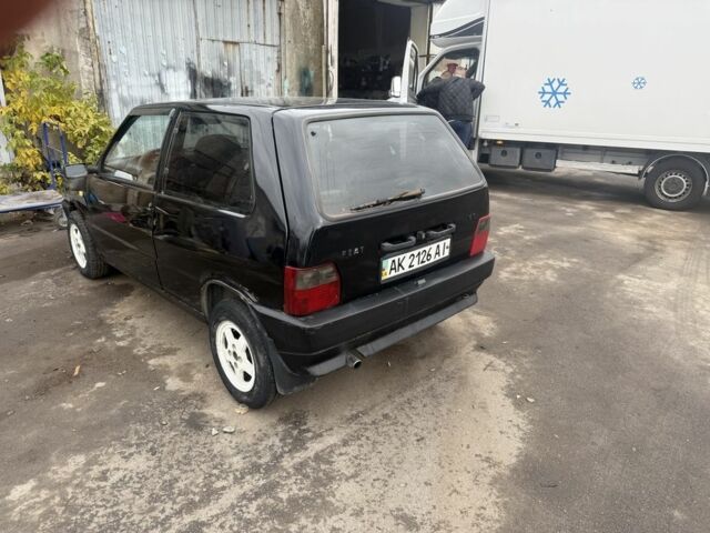Фиат Уно 1991 в Днепре (Днепропетровске) на Automoto.ua Черный Фиат Уно, объемом двигателя 1 л и пробегом 222 тыс. км за 400 $, фото 2 на Automoto.ua
