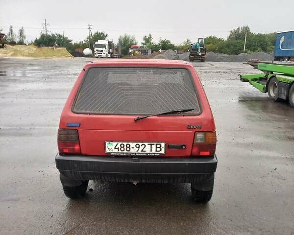 Красный Фиат Уно, объемом двигателя 0 л и пробегом 200 тыс. км за 999 $, фото 1 на Automoto.ua