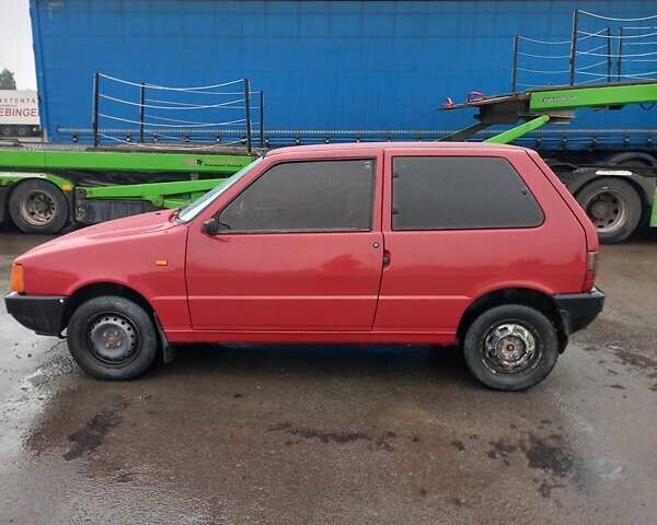 Красный Фиат Уно, объемом двигателя 0 л и пробегом 200 тыс. км за 999 $, фото 7 на Automoto.ua