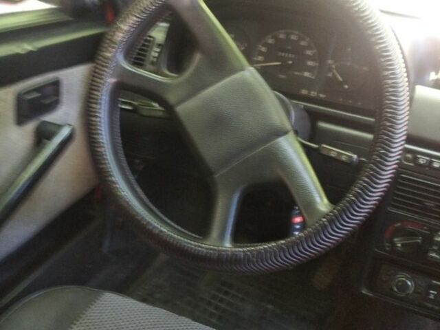 Червоний Фіат Уно, об'ємом двигуна 1 л та пробігом 198 тис. км за 715 $, фото 3 на Automoto.ua