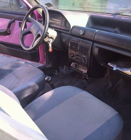 Червоний Фіат Уно, об'ємом двигуна 1 л та пробігом 200 тис. км за 1800 $, фото 6 на Automoto.ua