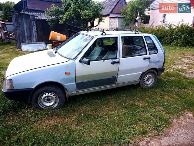 Сірий Фіат Уно, об'ємом двигуна 1.3 л та пробігом 223 тис. км за 500 $, фото 2 на Automoto.ua
