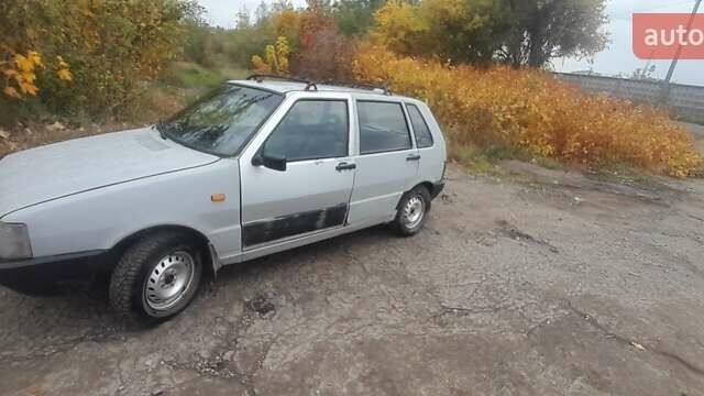 Сірий Фіат Уно, об'ємом двигуна 1.3 л та пробігом 223 тис. км за 800 $, фото 1 на Automoto.ua