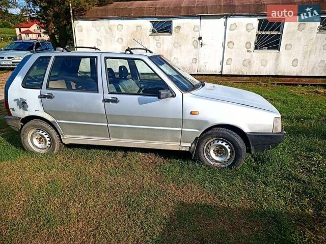Сірий Фіат Уно, об'ємом двигуна 1.3 л та пробігом 223 тис. км за 500 $, фото 4 на Automoto.ua