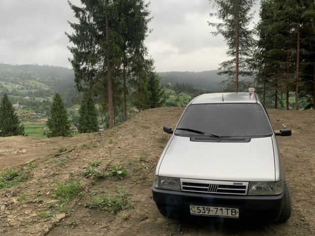 Серый Фиат Уно, объемом двигателя 0 л и пробегом 110 тыс. км за 700 $, фото 1 на Automoto.ua