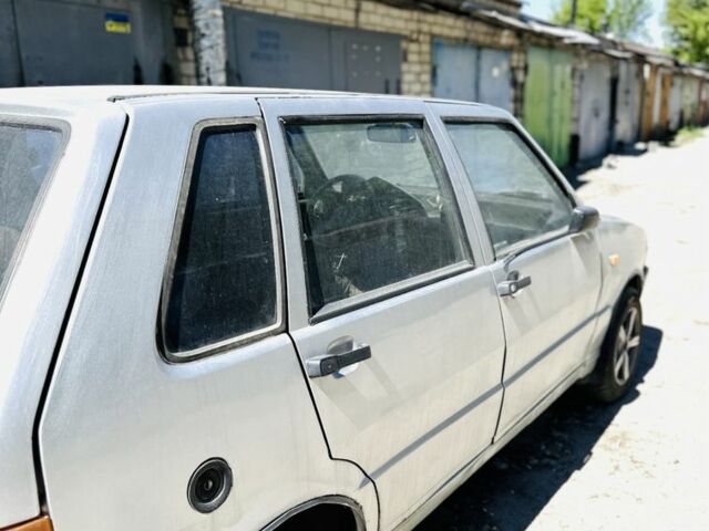 Серый Фиат Уно, объемом двигателя 0 л и пробегом 1 тыс. км за 500 $, фото 4 на Automoto.ua