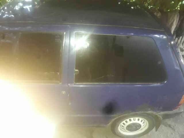 Синий Фиат Уно, объемом двигателя 1 л и пробегом 1000 тыс. км за 466 $, фото 9 на Automoto.ua