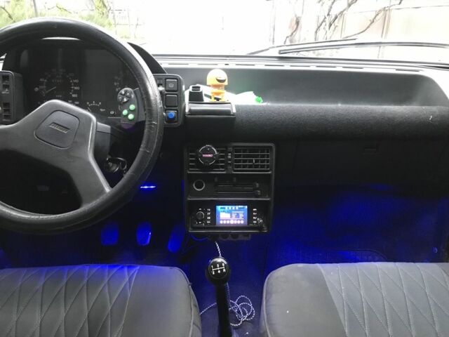 Синій Фіат Уно, об'ємом двигуна 1.7 л та пробігом 300 тис. км за 1000 $, фото 3 на Automoto.ua