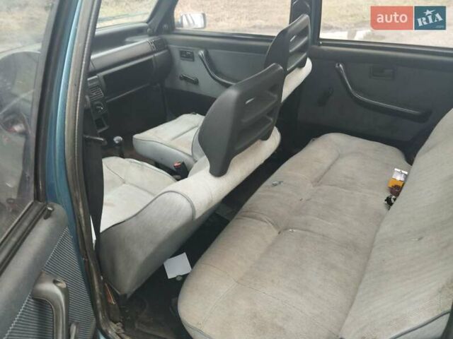 Синий Фиат Уно, объемом двигателя 1.1 л и пробегом 150 тыс. км за 550 $, фото 5 на Automoto.ua
