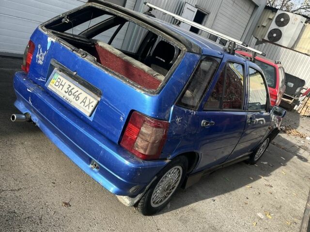 Синий Фиат Уно, объемом двигателя 1.4 л и пробегом 200 тыс. км за 500 $, фото 2 на Automoto.ua