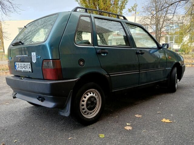 Зеленый Фиат Уно, объемом двигателя 1.4 л и пробегом 320 тыс. км за 770 $, фото 3 на Automoto.ua