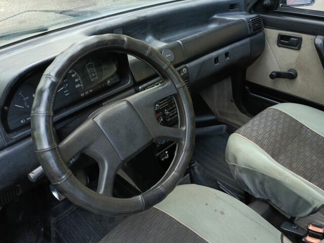 Зеленый Фиат Уно, объемом двигателя 1.4 л и пробегом 320 тыс. км за 770 $, фото 5 на Automoto.ua