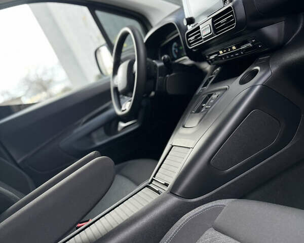 Серый Фиат E-Doblo, объемом двигателя 0 л и пробегом 1 тыс. км за 24600 $, фото 99 на Automoto.ua