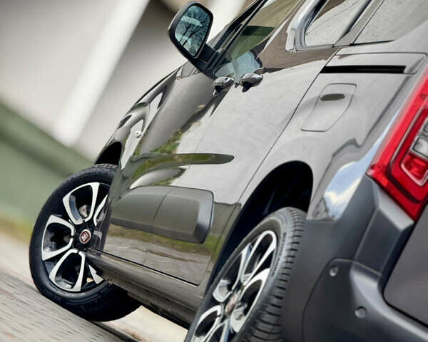 Серый Фиат E-Doblo, объемом двигателя 0 л и пробегом 1 тыс. км за 24600 $, фото 35 на Automoto.ua