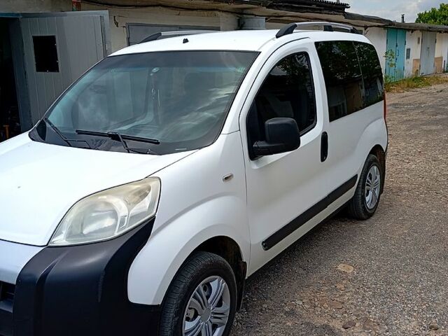Белый Фиат Fiorino, объемом двигателя 1.4 л и пробегом 275 тыс. км за 4100 $, фото 5 на Automoto.ua