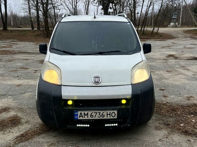 Белый Фиат Fiorino, объемом двигателя 1.4 л и пробегом 360 тыс. км за 2650 $, фото 1 на Automoto.ua