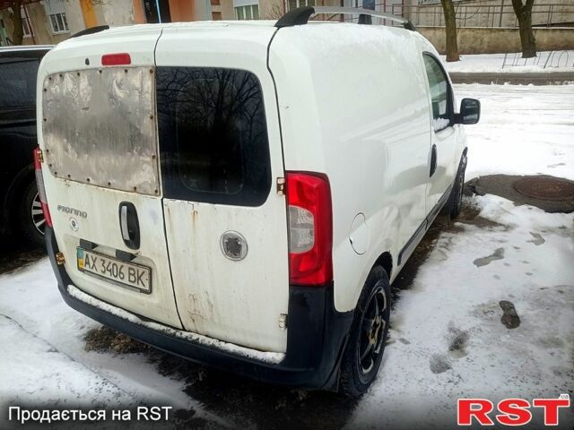 Белый Фиат Fiorino, объемом двигателя 1.4 л и пробегом 30 тыс. км за 4500 $, фото 2 на Automoto.ua