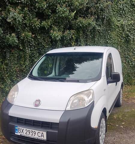 Фиат Fiorino 2011 в Хмельницком на Automoto.ua Белый Фиат Fiorino, объемом двигателя 1.2 л и пробегом 198 тыс. км за 4200 $, фото 47 на Automoto.ua