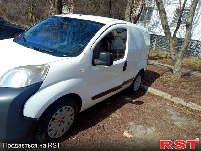 Белый Фиат Fiorino, объемом двигателя 1.2 л и пробегом 236 тыс. км за 4200 $, фото 2 на Automoto.ua