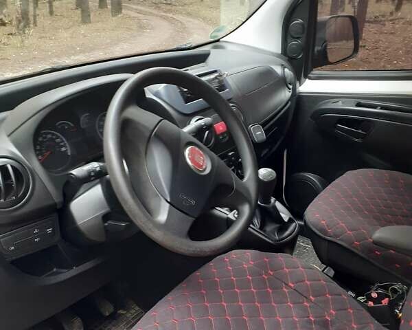 Белый Фиат Fiorino, объемом двигателя 1.3 л и пробегом 220 тыс. км за 4700 $, фото 5 на Automoto.ua